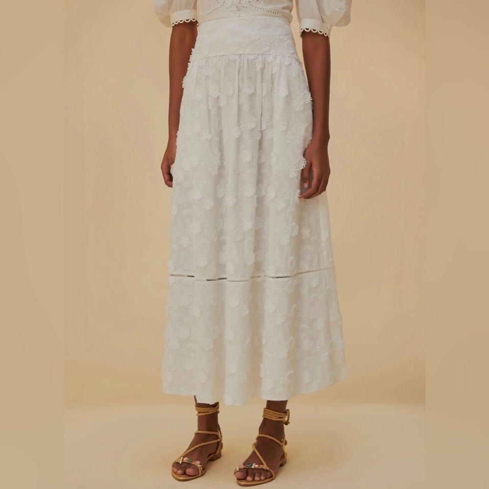 NWT $295 FARM Rio Off White 3D Flower Midi Skirt in XS, Small, and Medium!